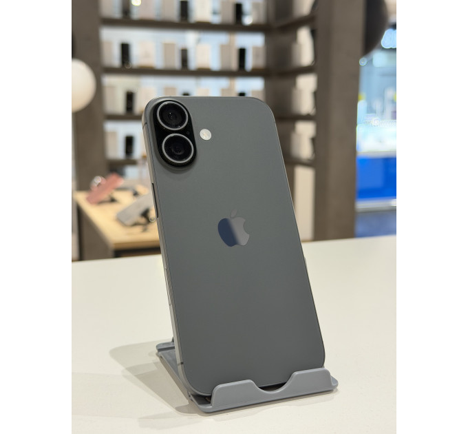 Б/У Apple iPhone 17 256 Gb Black (1sim+eSim) АКБ 100%