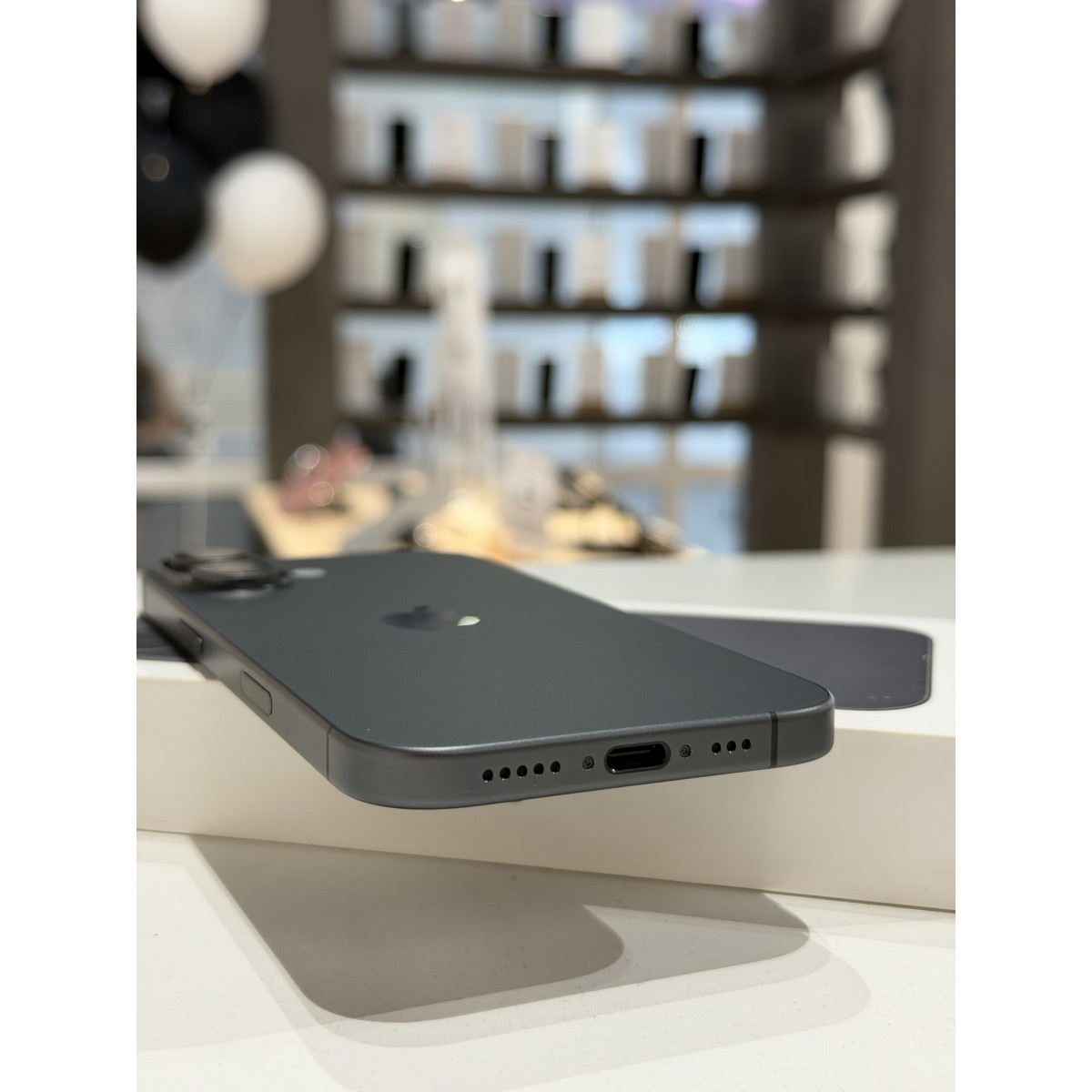 Б/У Apple iPhone 17 256 Gb Black (1sim+eSim) АКБ 100%