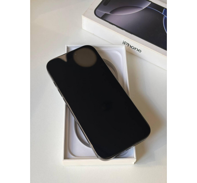 Б/У Apple iPhone 16 Pro 128Gb Black Titanium (АКБ 92%)