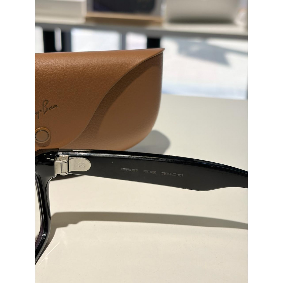 Б/У Умные очки Ray-Ban Wayfarer 1-gen Clear