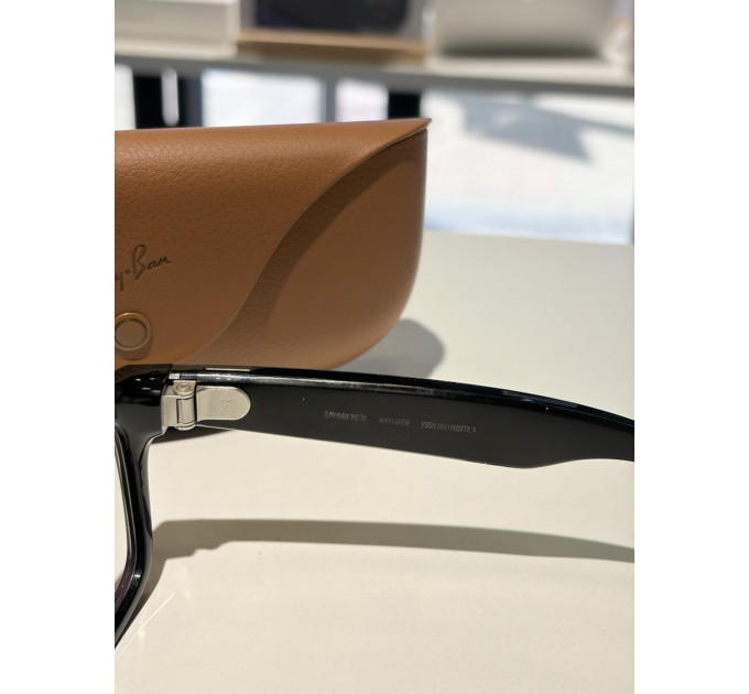 Б/У Умные очки Ray-Ban Wayfarer 1-gen Clear